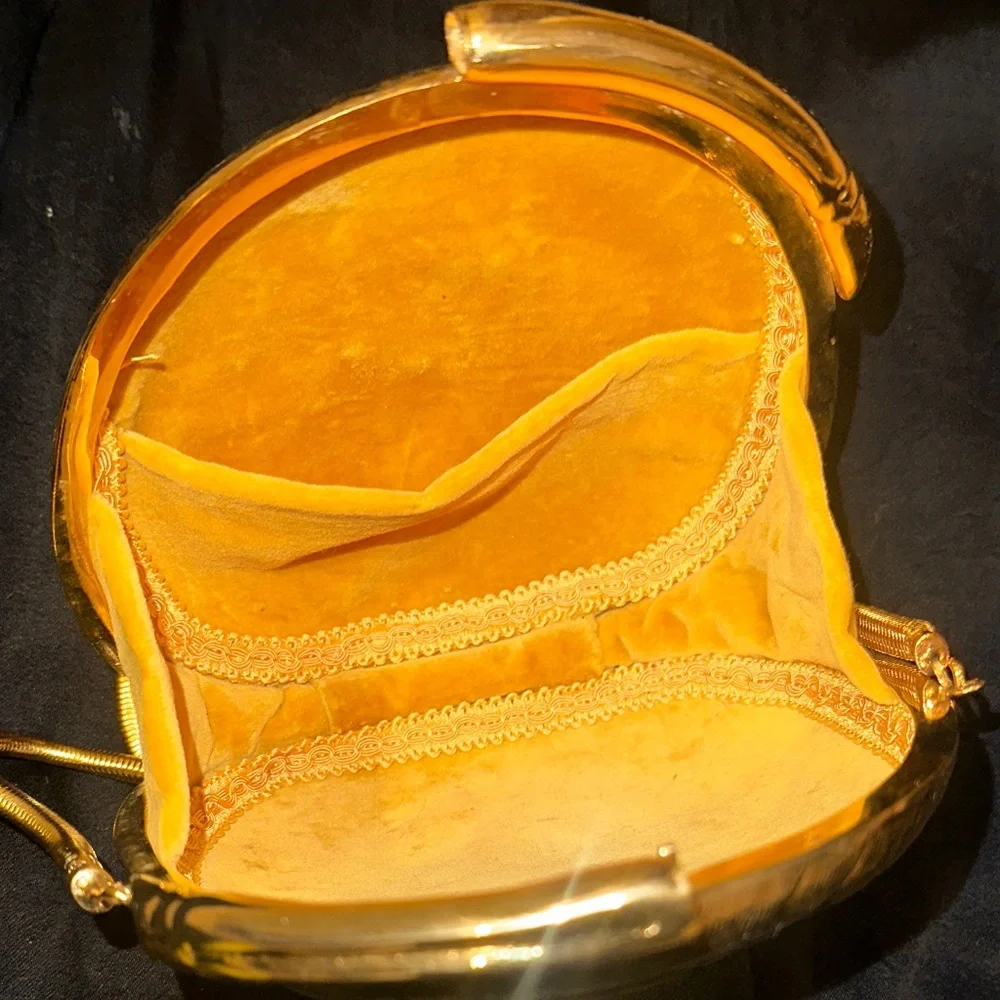 Vintage Gold Lined Snail Shell-Shaped Women's Metal Bag - Picture 2 of 7